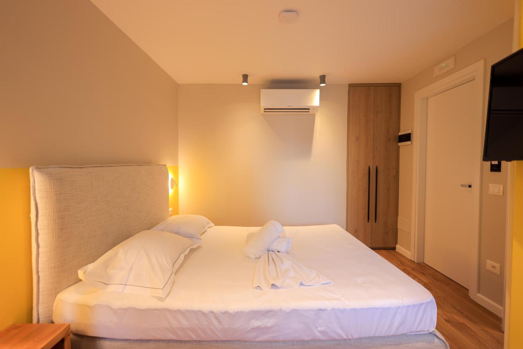Grandstay Studios Durrës Exterior foto